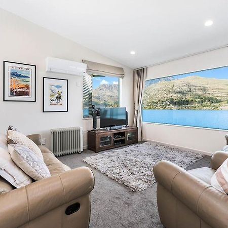 Lakefront Living At Remarkables Retreat - Unit 4 Κουίνσταουν Εξωτερικό φωτογραφία